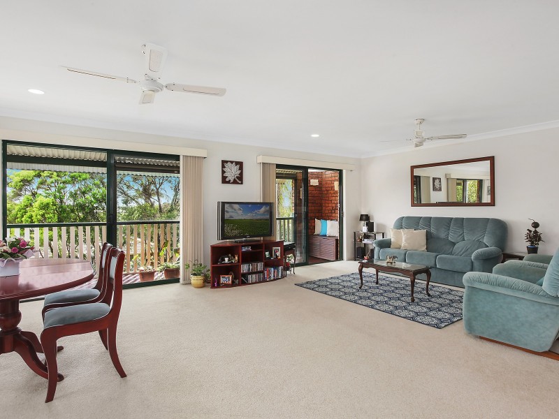 2/30 Honeymyrtle Drive, Banora Point NSW 2486