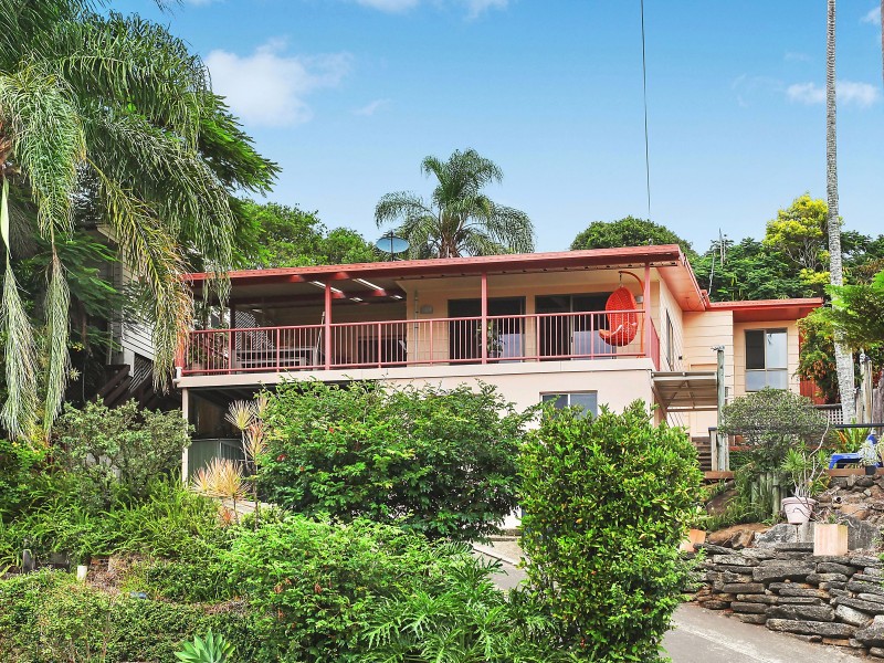 16 Myeerimba Parade, Tweed Heads West NSW 2485