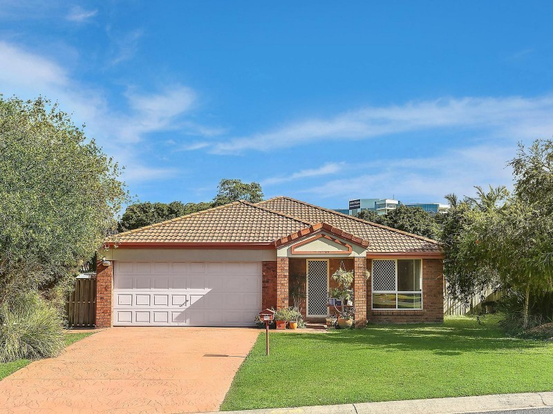 4 Periwinkle Crescent, Tugun QLD 4224