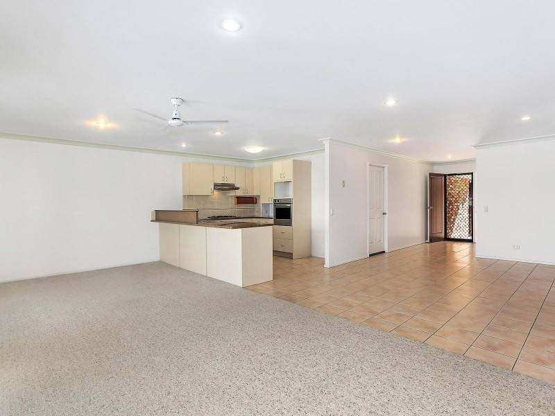 2/22 Shallow Bay Drive, Tweed Heads South NSW 2486