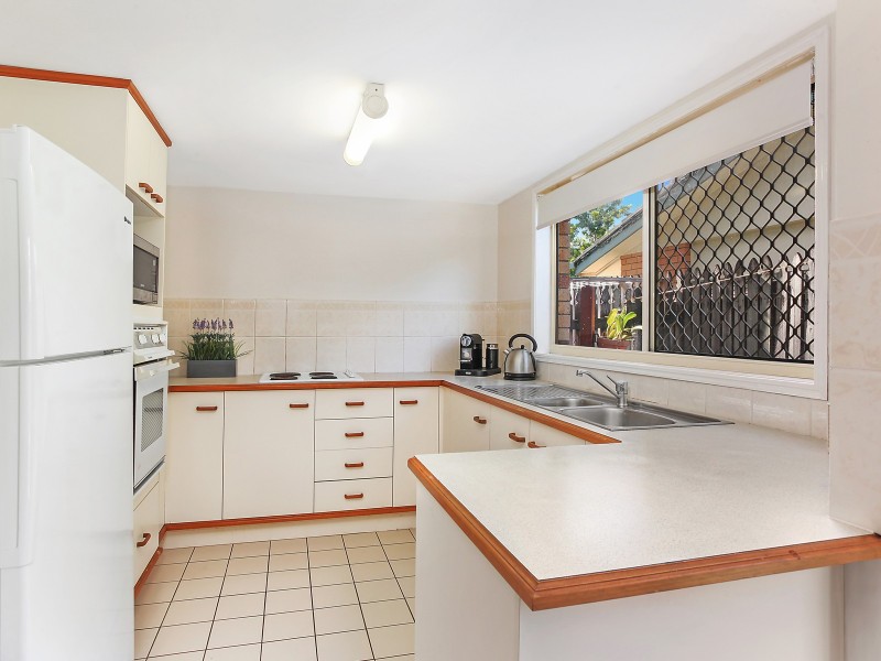 2/40 Coolangatta Road, Kirra QLD 4225