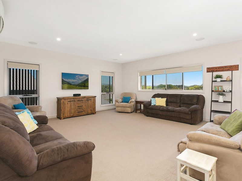 8 Wren Court, Tweed Heads South NSW 2486