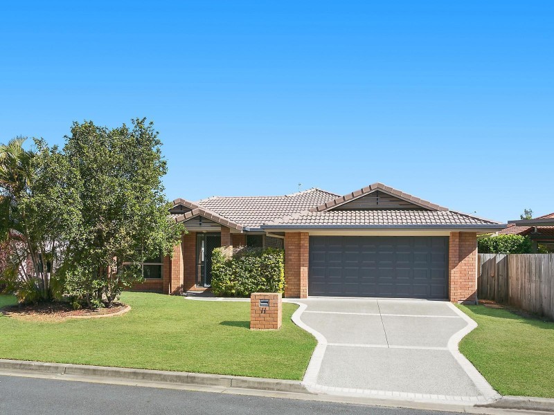 11 Traminer Court, Tweed Heads South NSW 2486