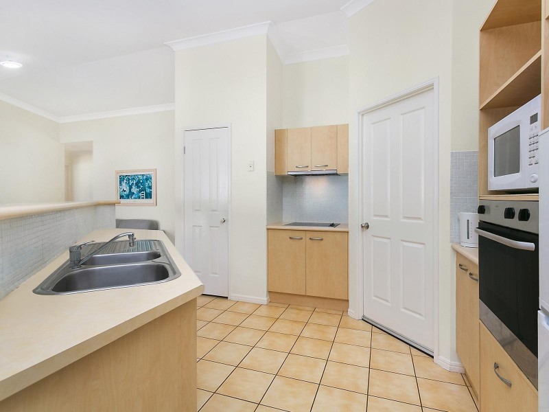 11 Traminer Court, Tweed Heads South NSW 2486