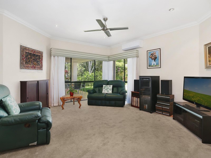 22 Traminer Court, Tweed Heads South NSW 2486
