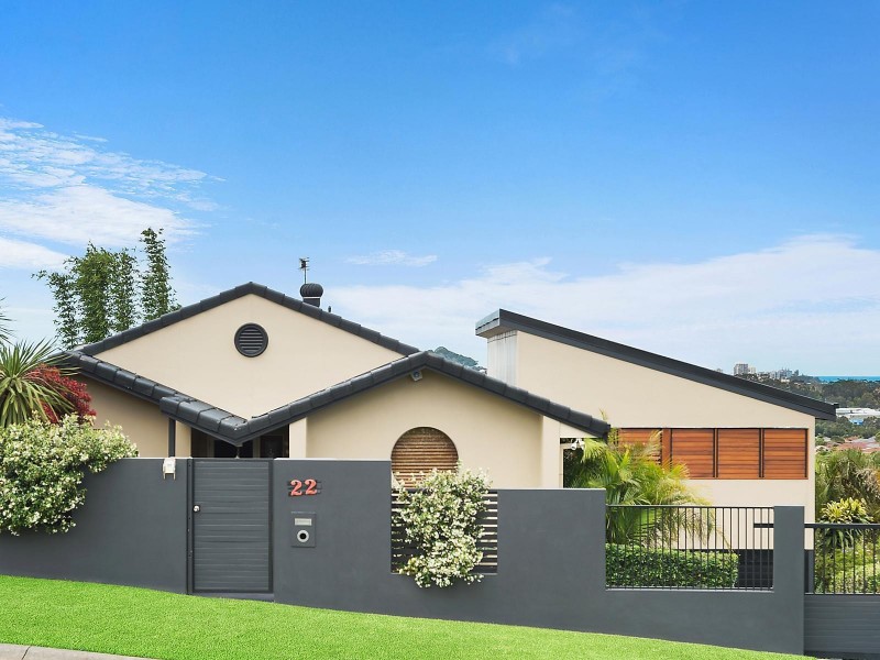 22 Oakland Parade, Banora Point NSW 2486