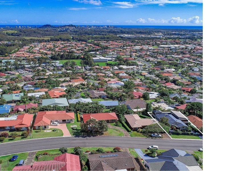 22 Oakland Parade, Banora Point NSW 2486