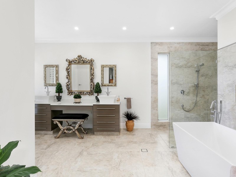 20 Sunnycrest Drive, Terranora NSW 2486