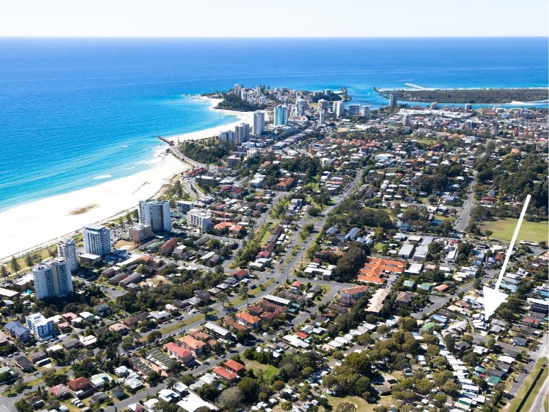 1/5 Gala Grove, Kirra QLD 4225