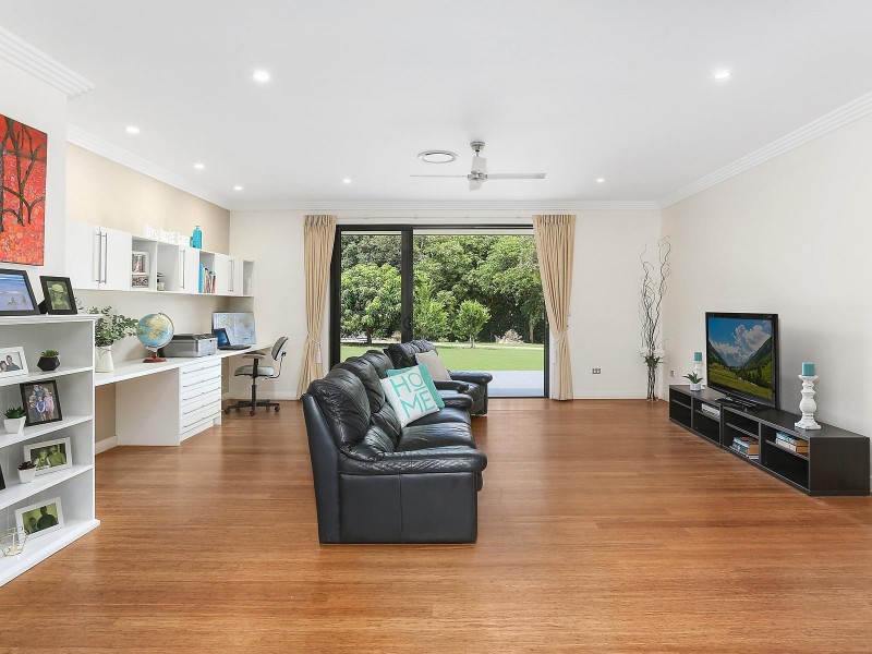 19 Sunnycrest Drive, Terranora NSW 2486