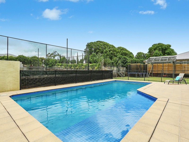 19 Sunnycrest Drive, Terranora NSW 2486