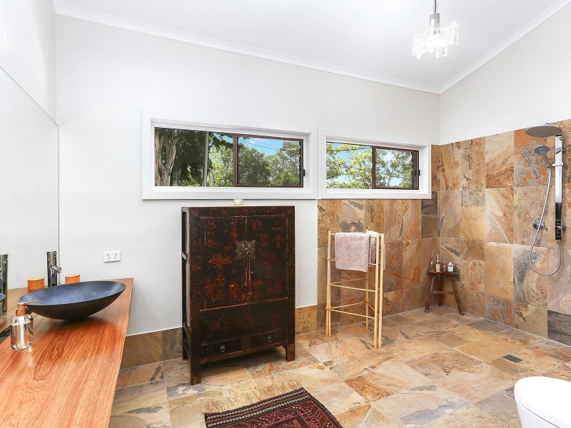 129 Peninsula Drive, Bilambil Heights NSW 2486