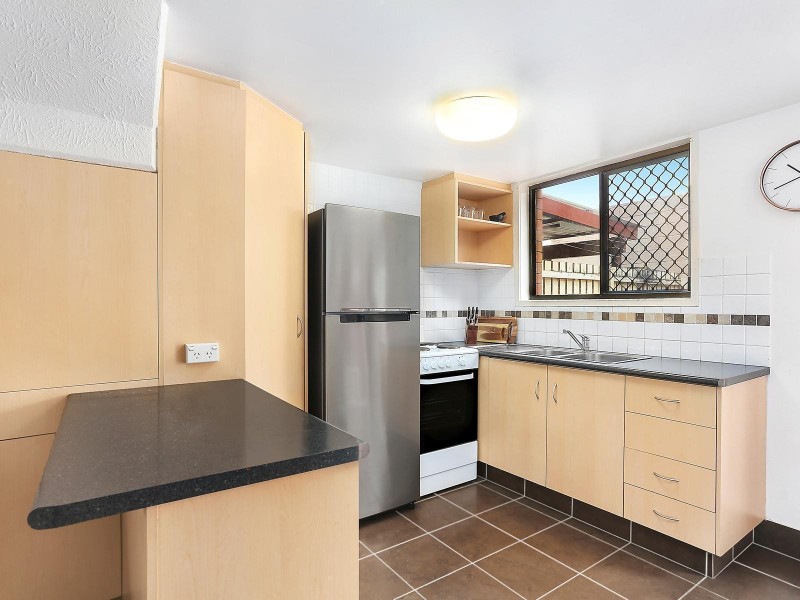 3/62 Coolangatta Road, Kirra QLD 4225