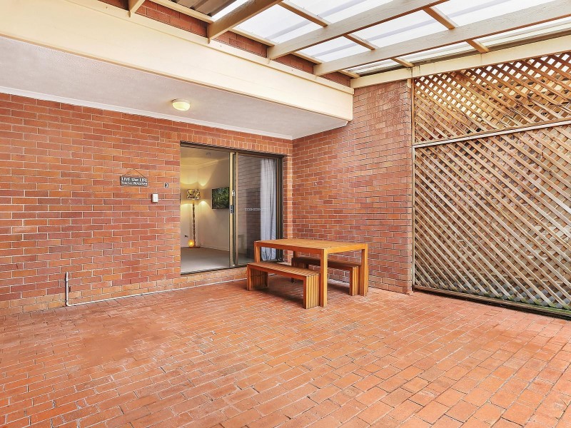 3/62 Coolangatta Road, Kirra QLD 4225