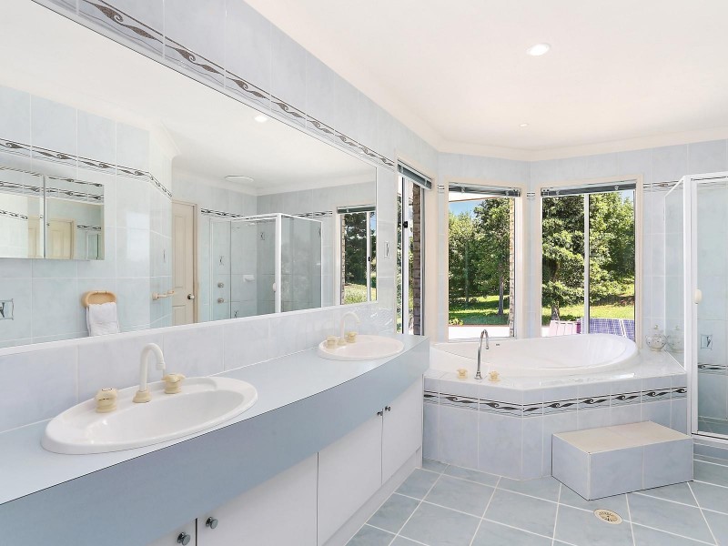 61 Crofters Way, Bilambil NSW 2486