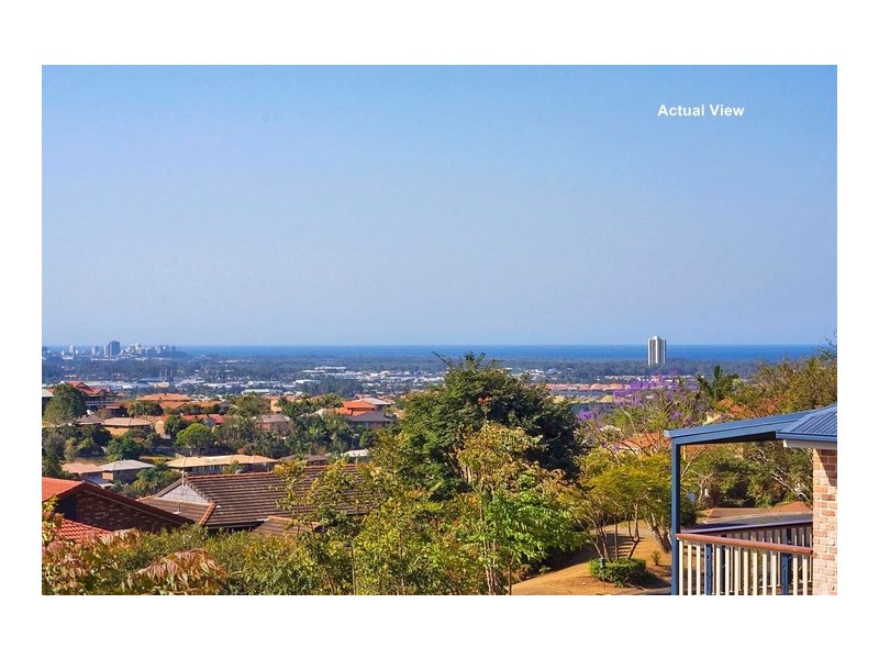 40 Kintyre Crescent, Banora Point NSW 2486