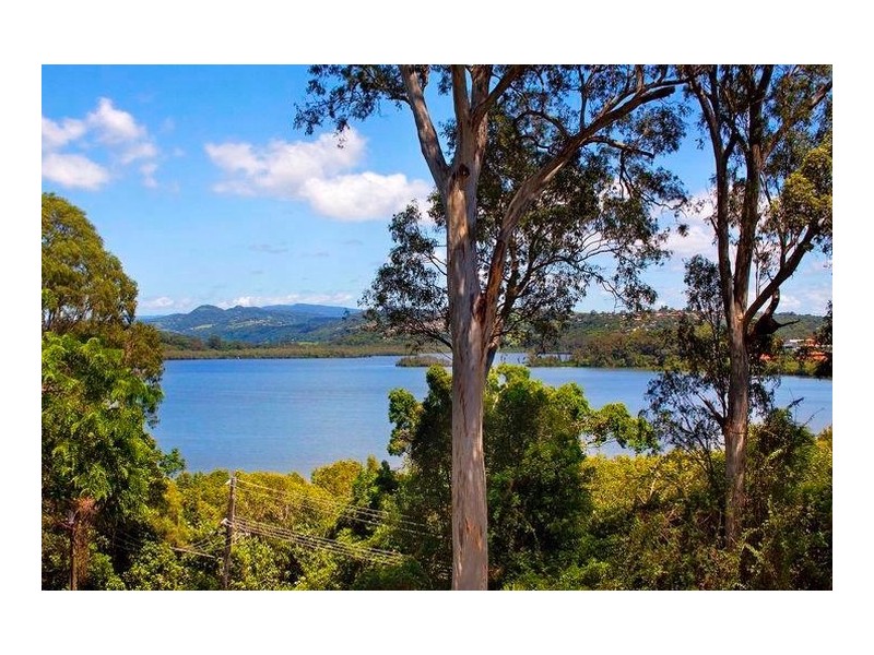 10 Shady Lane, Banora Point NSW 2486