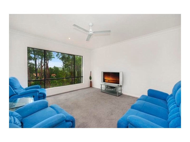 6 Westwood Street, Banora Point NSW 2486