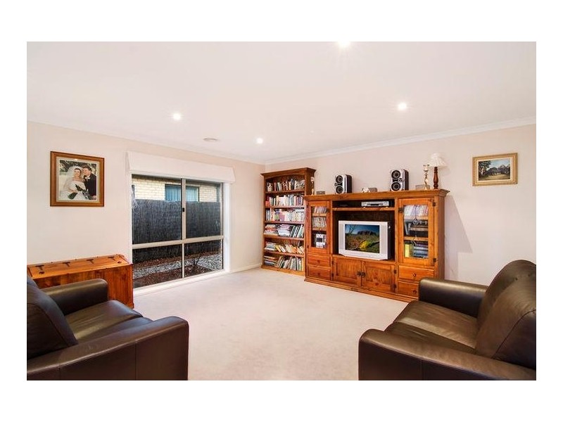 10 Anchorage Street, Harrison ACT 2914