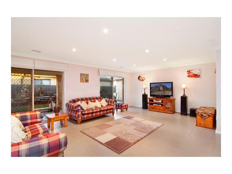 10 Anchorage Street, Harrison ACT 2914