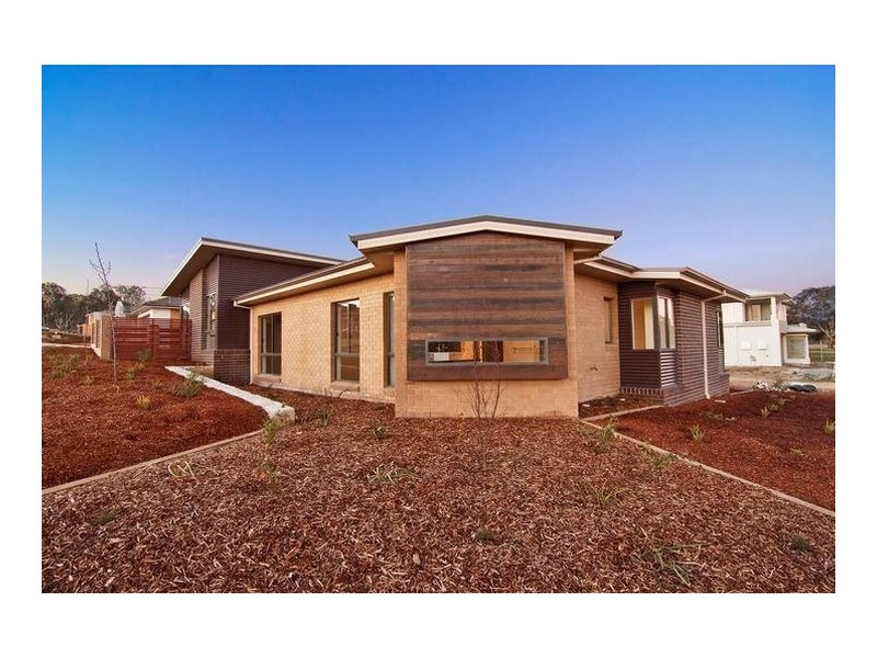 26 Phyllis Frost Street, Forde ACT 2914