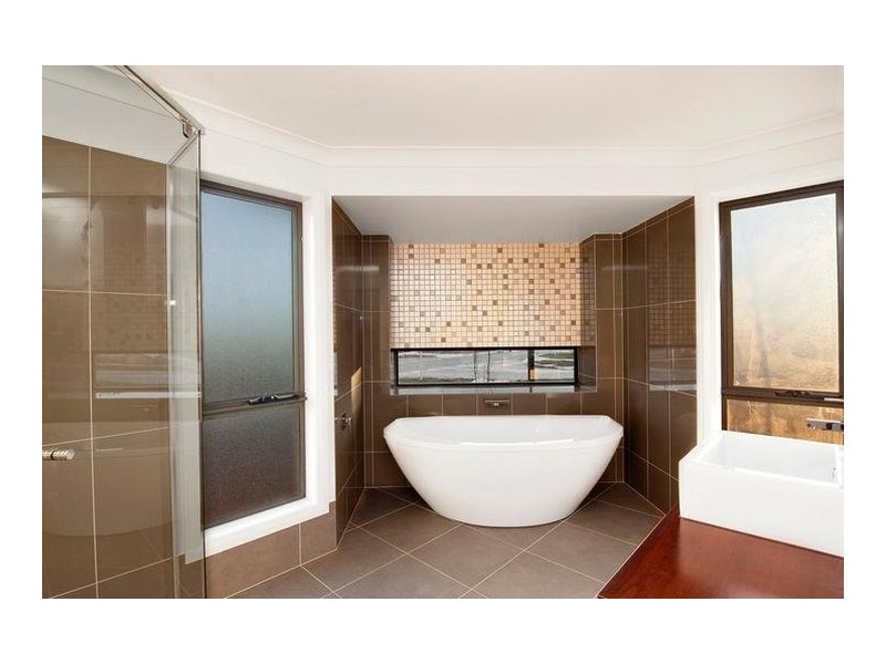 26 Phyllis Frost Street, Forde ACT 2914
