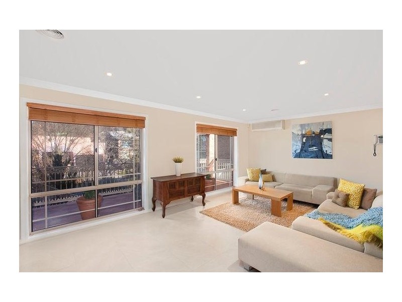 24 Temora Place, Queanbeyan NSW 2620