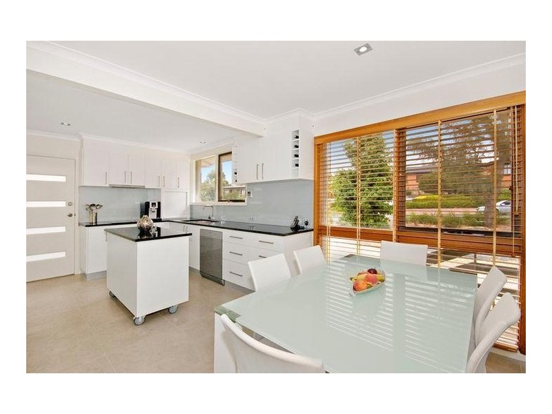 30 Hawkesbury Crescent, Farrer ACT 2607