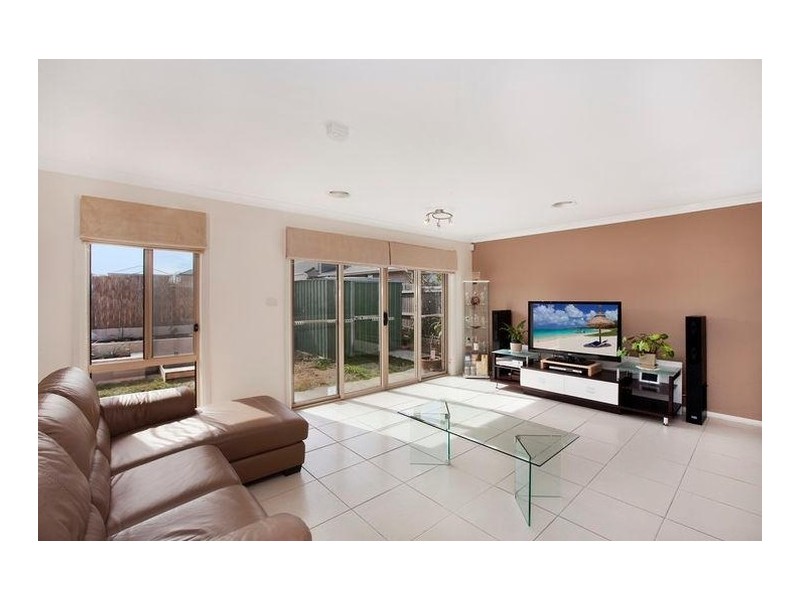 6 Cleggett Street, Forde ACT 2914