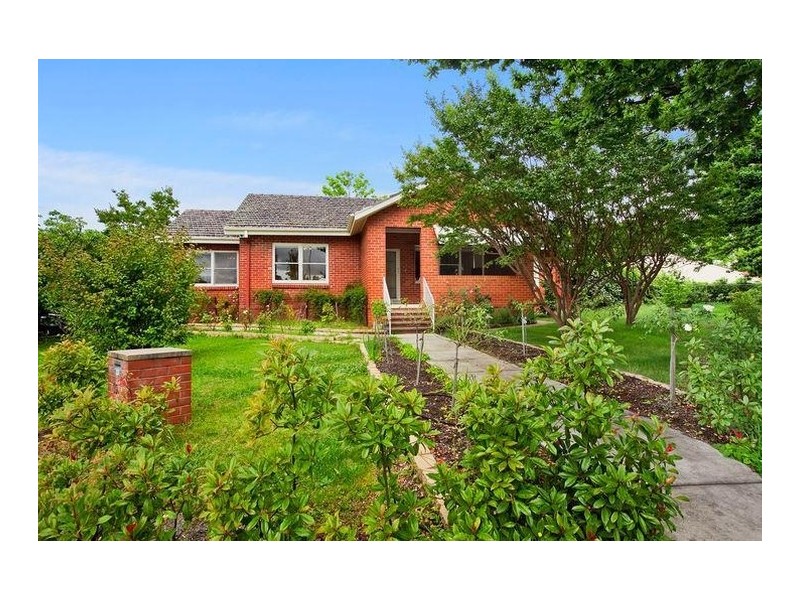 35 Flinders Way, Griffith ACT 2603