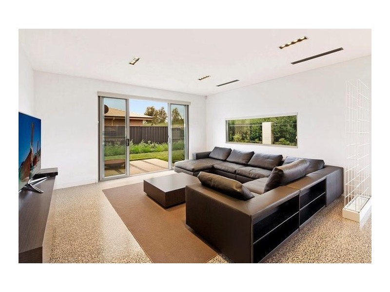 10 Liddell Street, Franklin ACT 2913