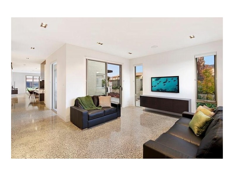 10 Liddell Street, Franklin ACT 2913