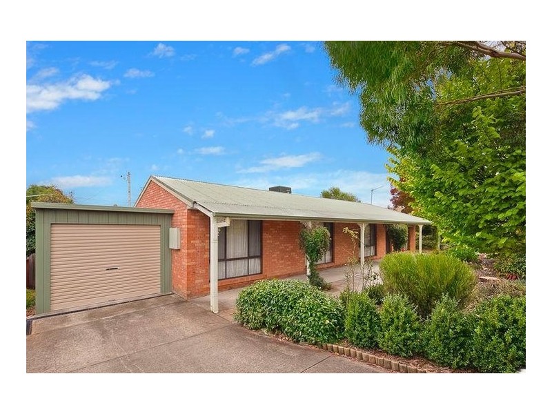 4 Prisk Place, Bonython ACT 2905