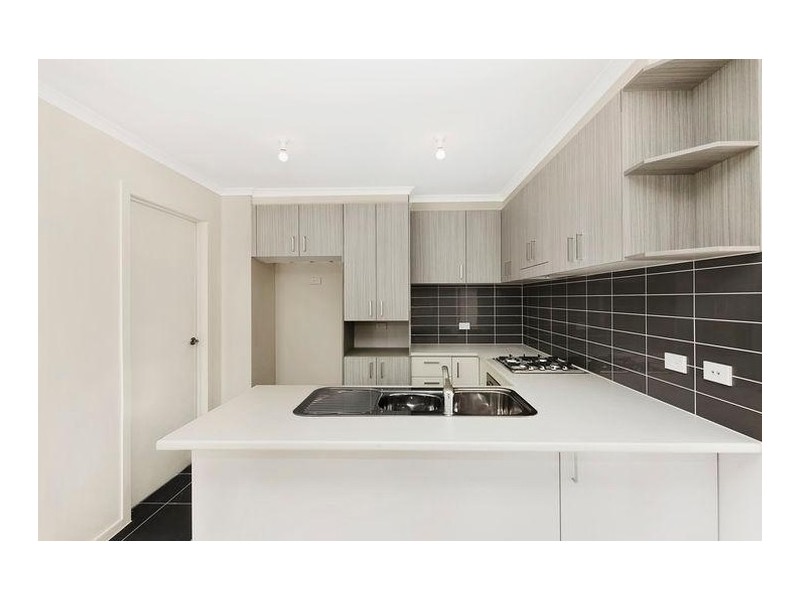 47 Cazneaux Crescent, Weston ACT 2611