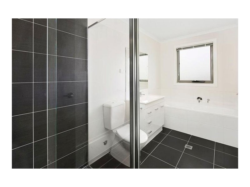 47 Cazneaux Crescent, Weston ACT 2611