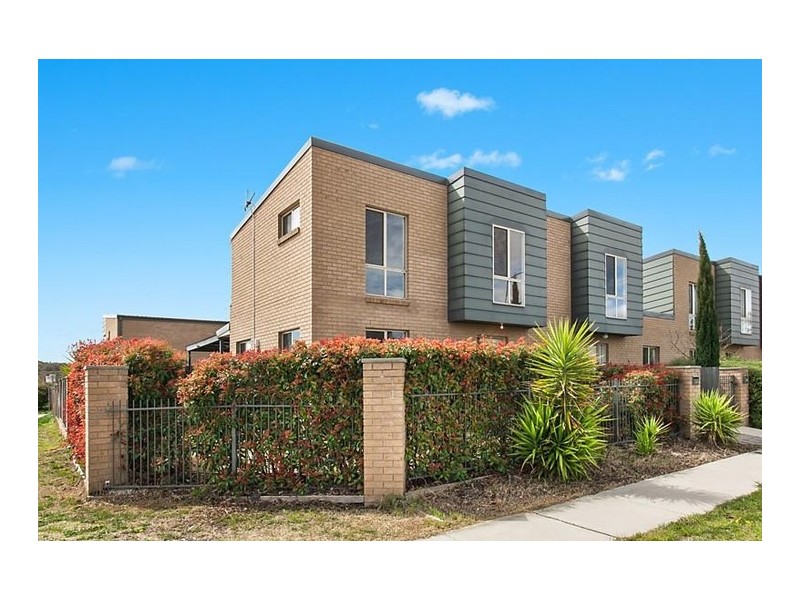 295 Anthony Rolfe Avenue, Gungahlin ACT 2912