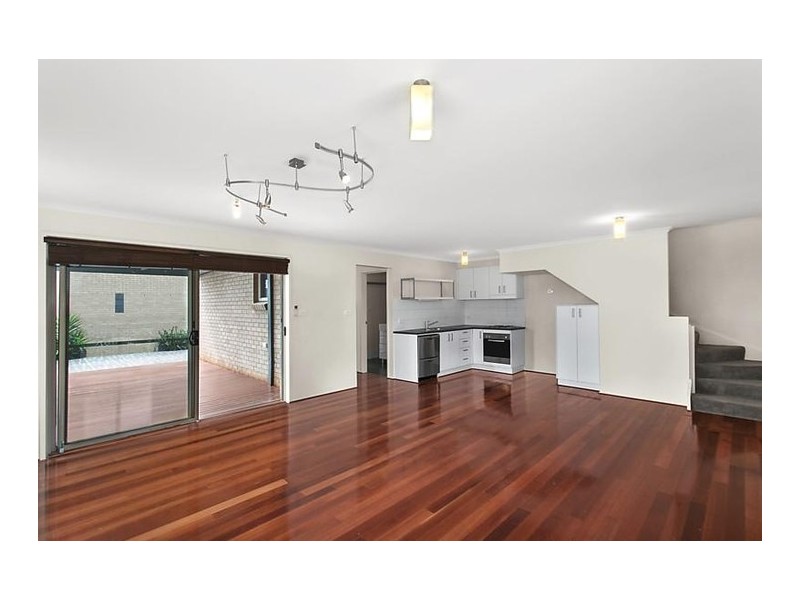 295 Anthony Rolfe Avenue, Gungahlin ACT 2912