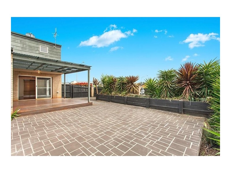 295 Anthony Rolfe Avenue, Gungahlin ACT 2912