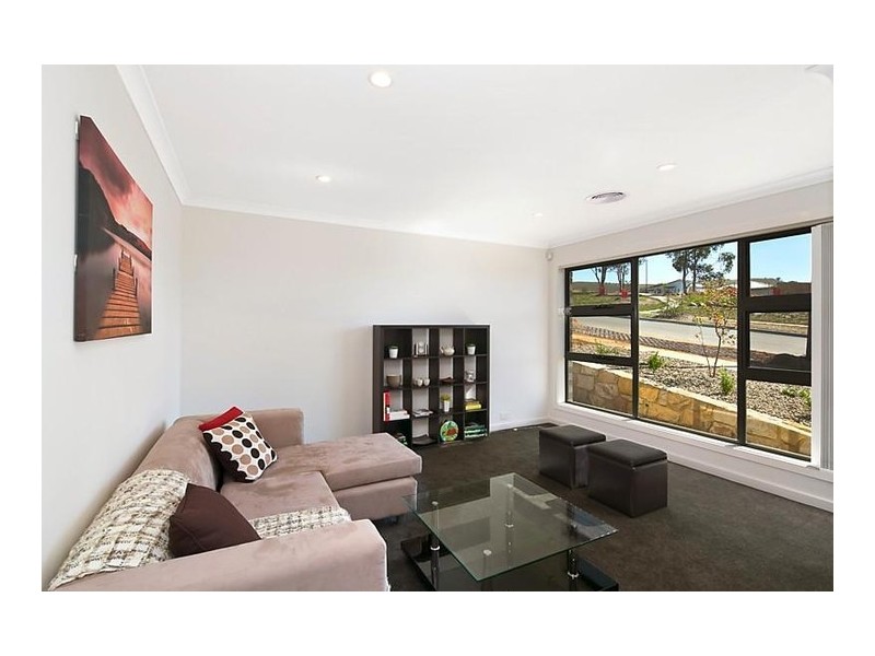 22 Bindugan Crescent, Ngunnawal ACT 2913