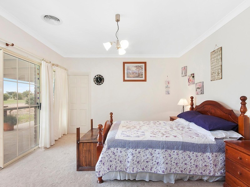 2 Cunningham Close, Murrumbateman NSW 2582