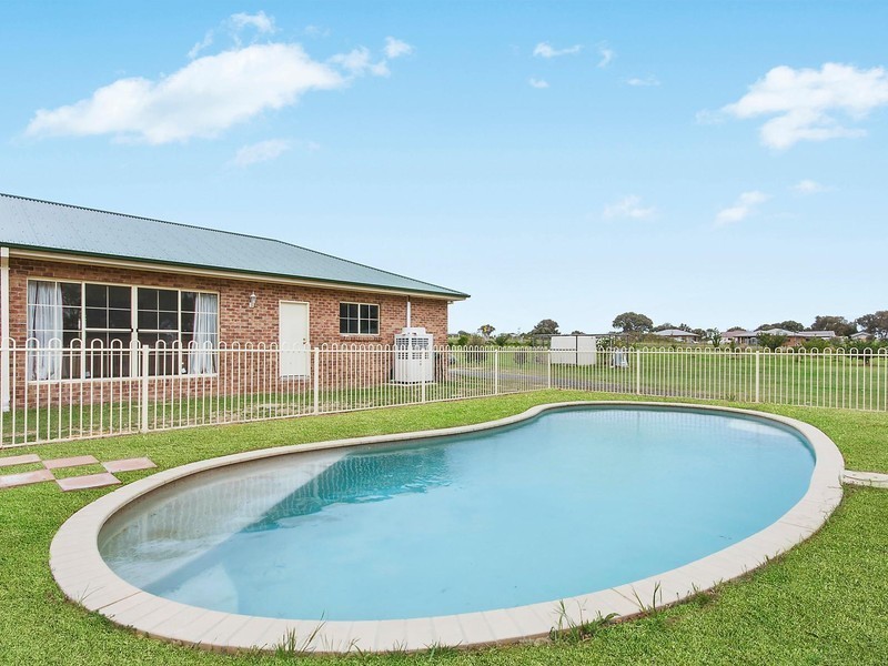 2 Cunningham Close, Murrumbateman NSW 2582