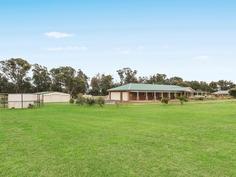 2 Cunningham Close, Murrumbateman NSW 2582