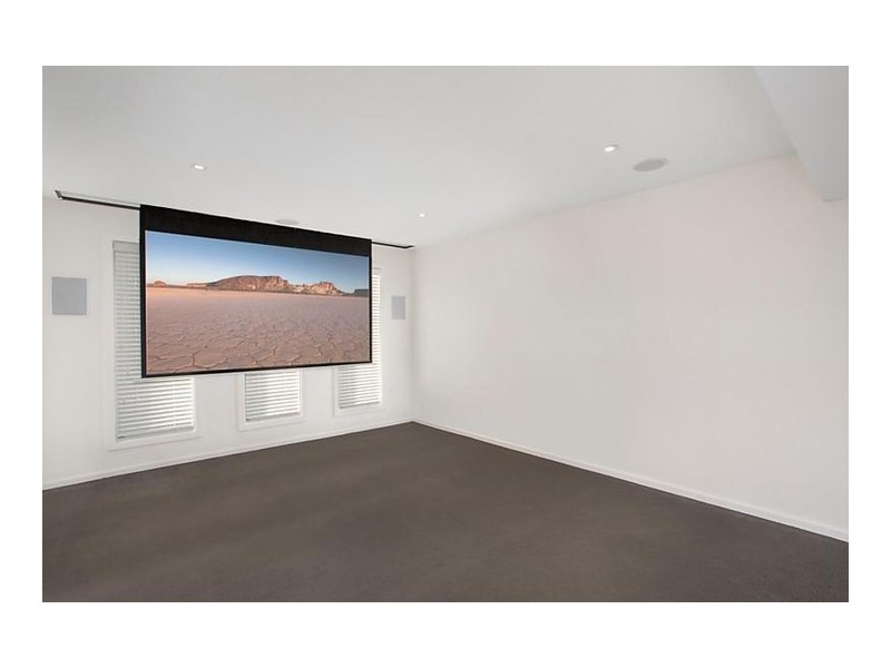 25 Eric Wright Street, Forde ACT 2914