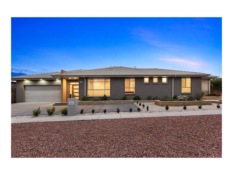 33 Louisa Briggs Circuit, Bonner ACT 2914