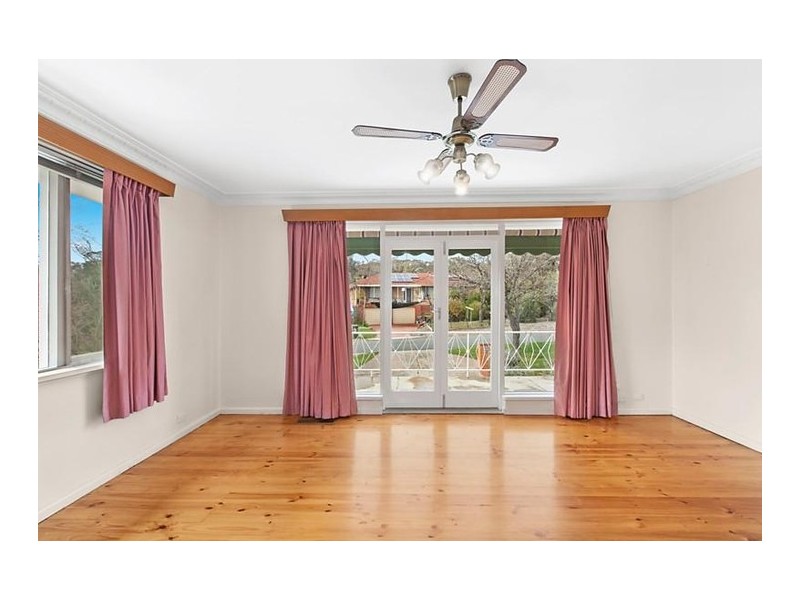 1 Dunlop Street, Hackett ACT 2602
