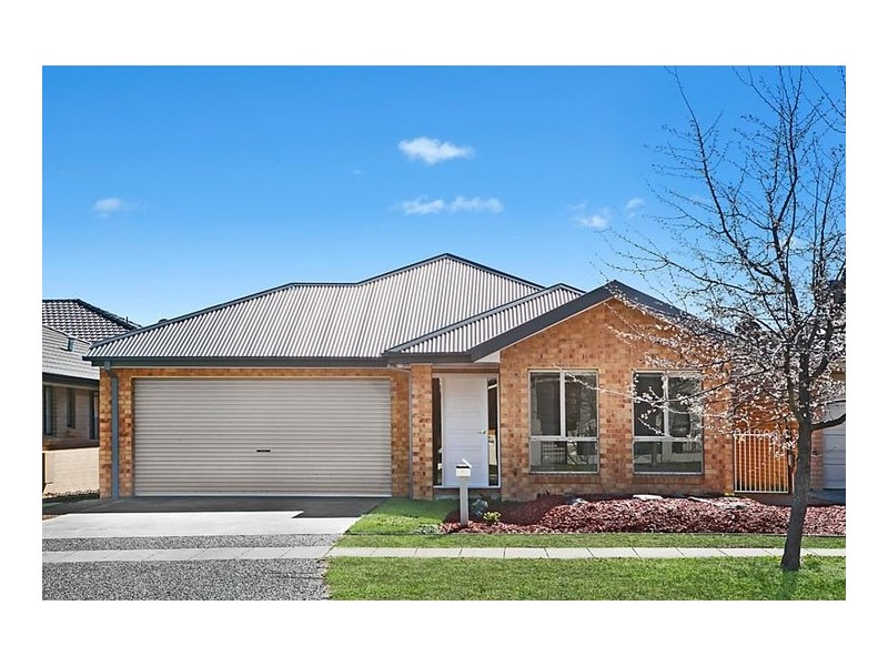 5 Wombeyan Street, Harrison ACT 2914