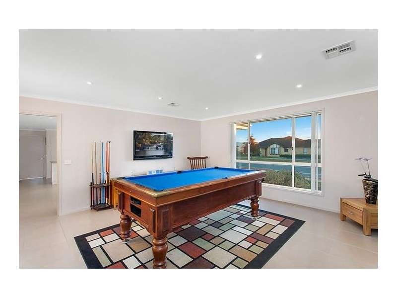 1 Henry Sutton Circuit, Dunlop ACT 2615