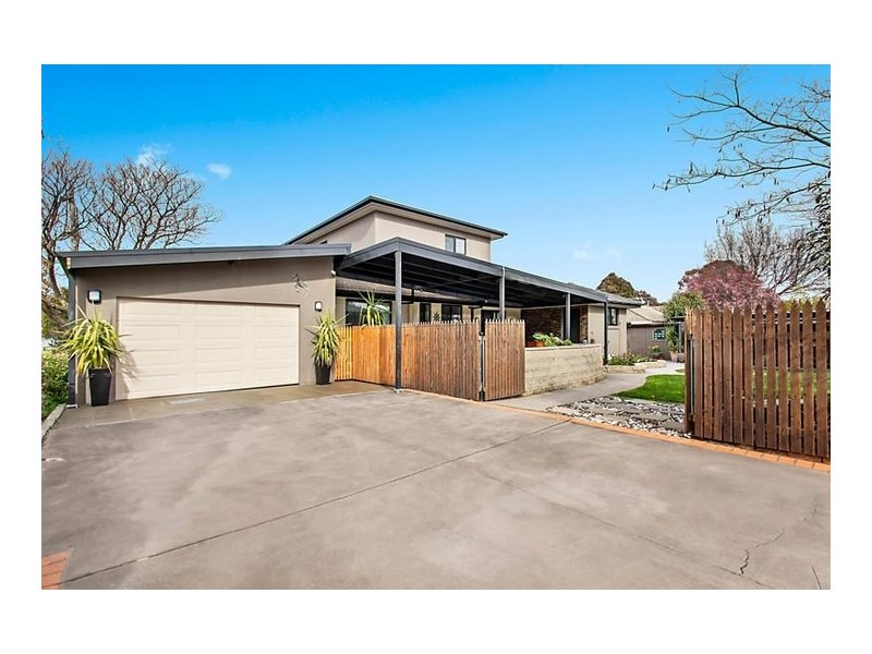 8 Mana Place, Giralang ACT 2617