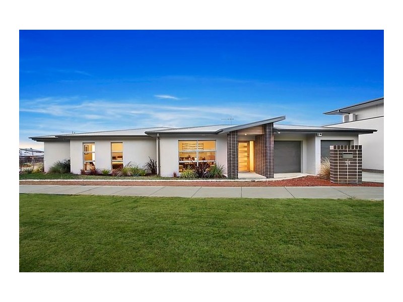 14 Buchan Crescent, Forde ACT 2914
