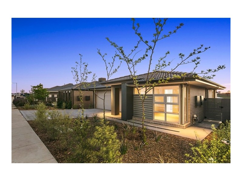 91 Bieundurry Street, Bonner ACT 2914